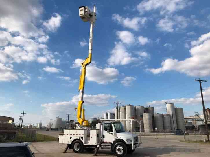 Freightliner M2 BUCKET TRUCK (2008)