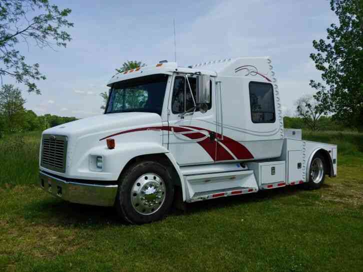 Freightliner FL50 Sport Chassis (2001)