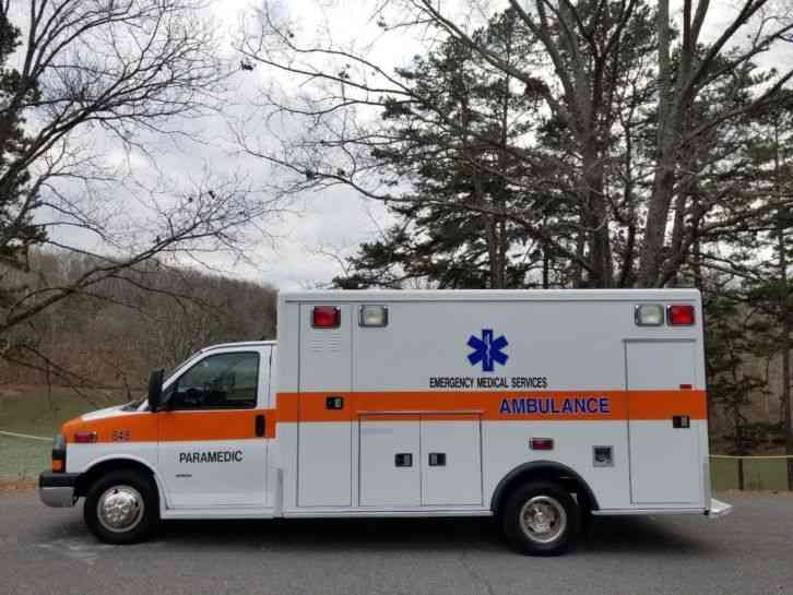GMC ▀▄▀▄ Diesel Rescue Ambulance ~ No Reserve! ▄▀▄▀ (2007)