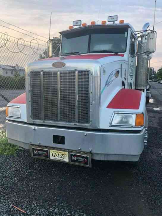 Peterbilt 375 (2000)