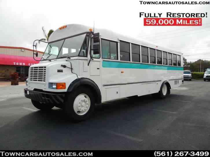 International 3600 Fully Restored Bus (1995)