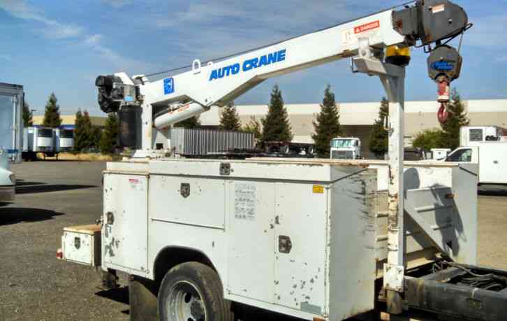 Service Truck With Crane For Sale Near Me - GeloManias