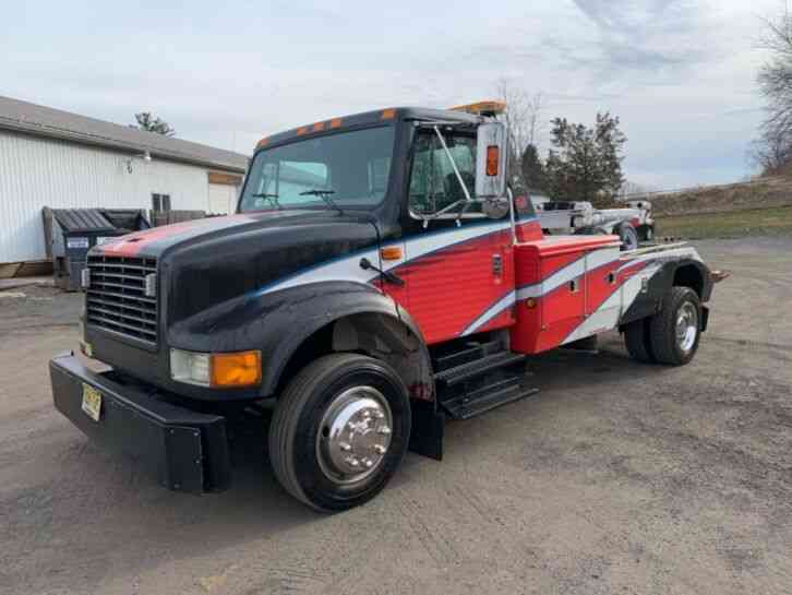 International 4400 (1996)