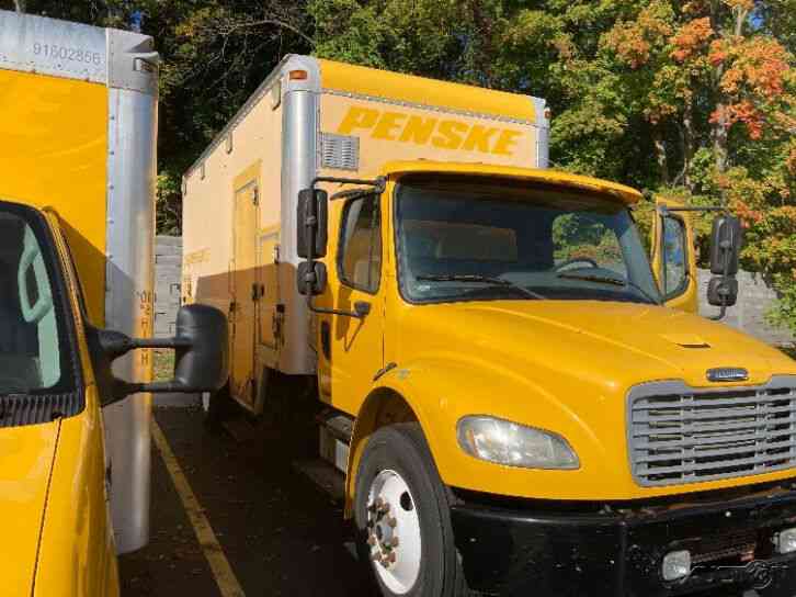Freightliner BUSINESS CLASS M2 106 (2006)