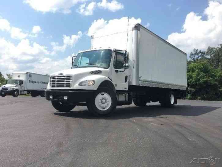 Freightliner BUSINESS CLASS M2 106 (2012)