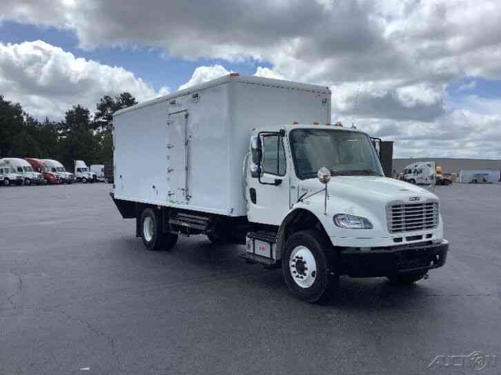 Freightliner BUSINESS CLASS M2 106 (2014)