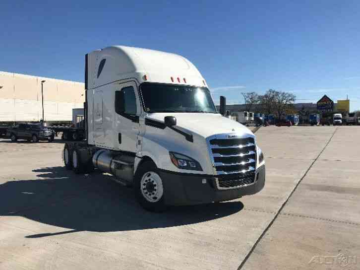 Penske Used Trucks - unit # UPS233998 - 2019 Freightliner T12664ST
