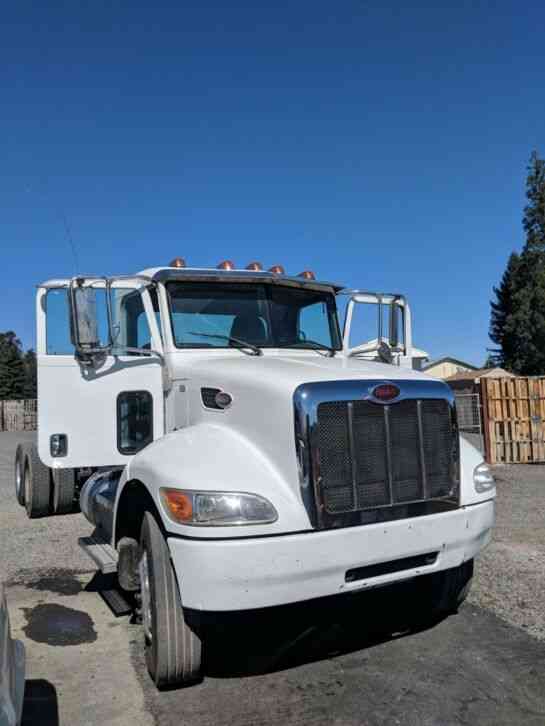 Peterbilt 348 (2014)