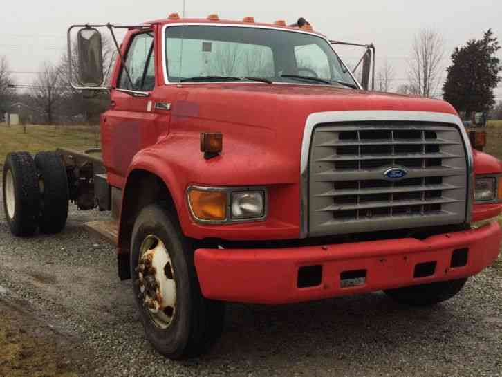 Ford F800 (1995)