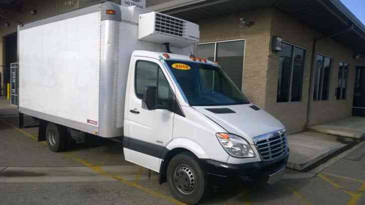 Freightliner Mercedes Sprinter 3500 van Reefer truck ford transit dodge promaster benz (2013)