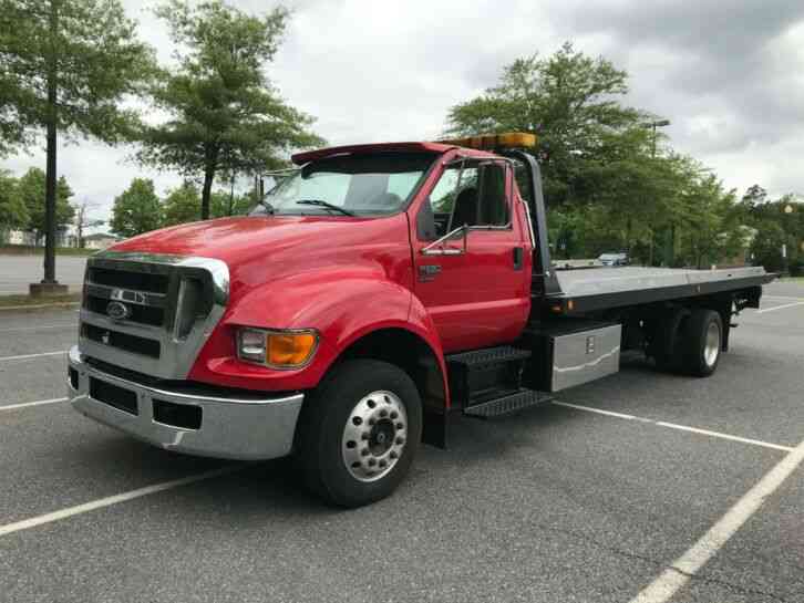 FORD F-650 (2006)