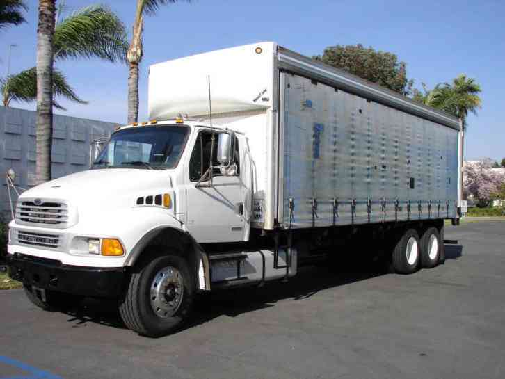 Sterling Acterra (Freightliner M2) 27ft Box Truck Tandem axle 58, 000# GVWR (2009)