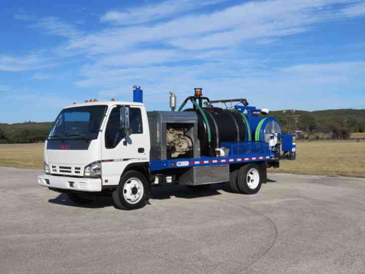 GMC W500 PipeHunter Sewer Jetter Cam Vacuum Truck (2006)
