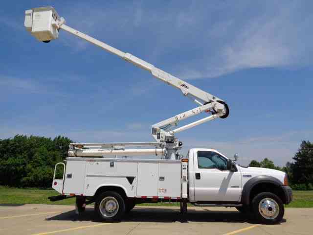 Ford F550 (2005)