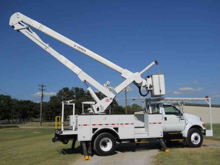 Ford F750 Super Duty - CAT Diesel - Allison Automatic (2007)