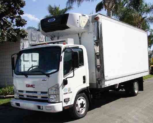 Isuzu NRR 18ft Reefer Freezer Truck Carrier Supra Electric (GMC W5500 logo) (2009)