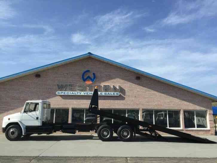 Freightliner T/A Rollback Rollback Tow Truck (2001)