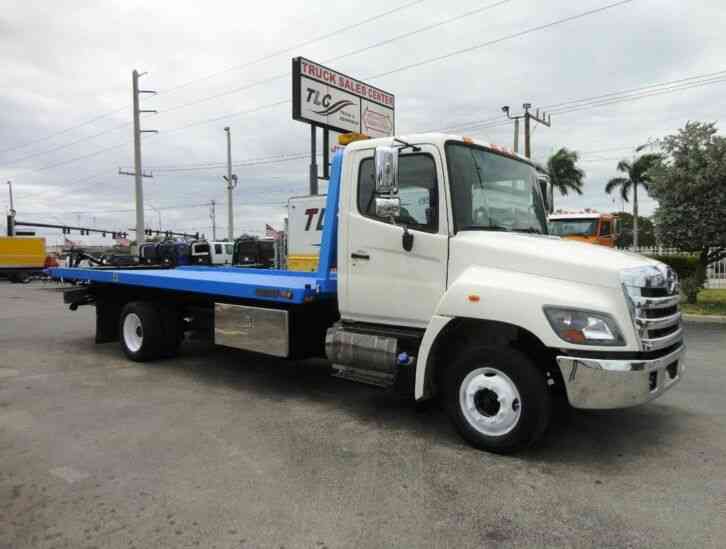 HINO 258LP 21. 5FT *LCG* CENTURY *RIGHT APPROACH ROLLBACK TOW (2015)