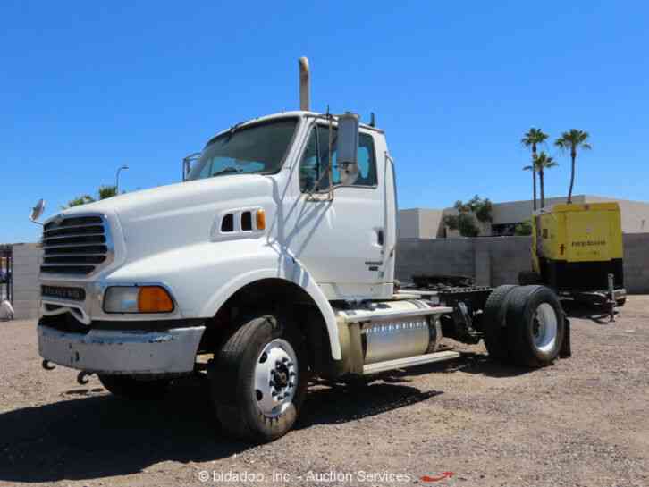 Sterling AT9505 S/A Truck Tractor Day Cab M/T A/C 12. 8L L6 -Parts/Repair (2005)