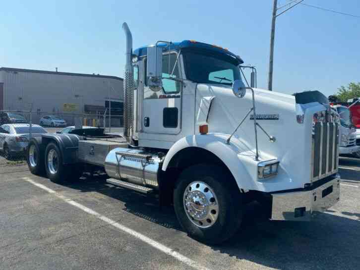 Kenworth T800 (2002)