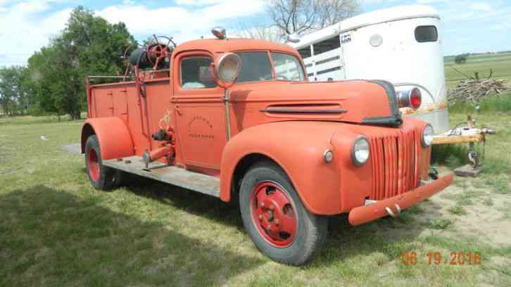 ford fire truck (1947)