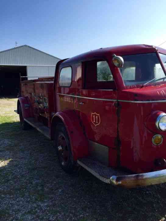 American LaFrance 700 (1948) : Emergency & Fire Trucks