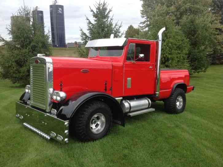 Peterbilt 351 (1957) : Daycab Semi Trucks