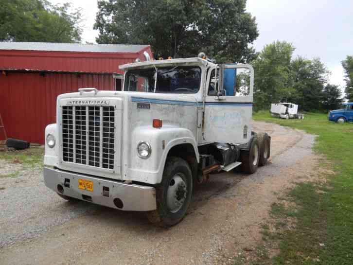 International 4300 (1978)