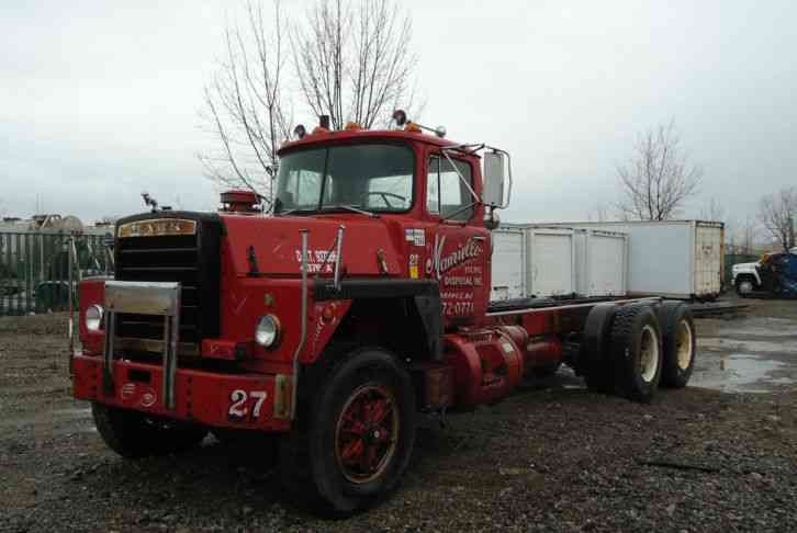 Mack RD686SX (1982)