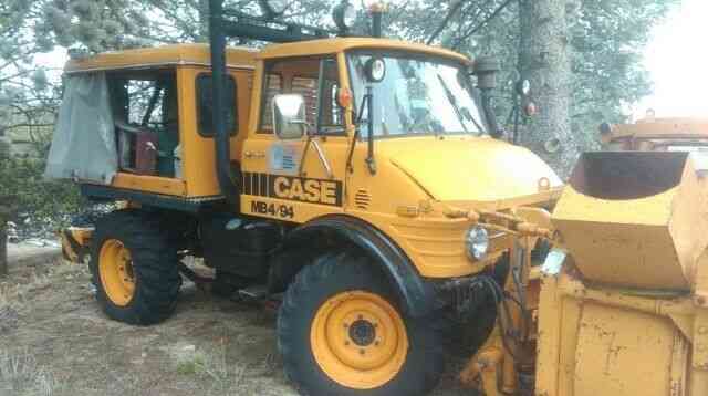 Case mb4/94 Unimog 406 Schmidt (1984)