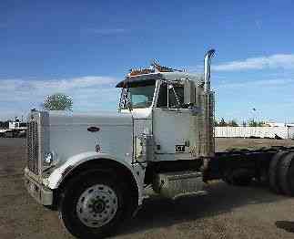 Peterbilt 359 (1984)
