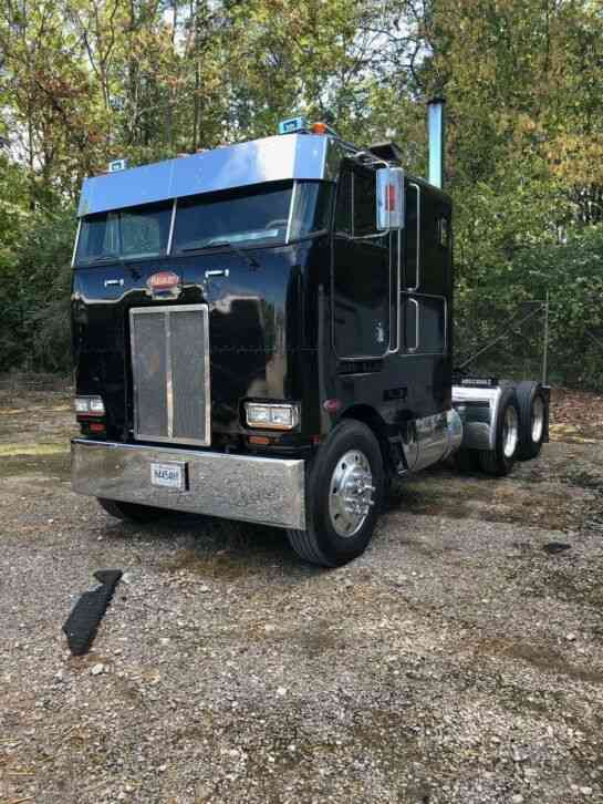 Peterbilt 362 (1986)