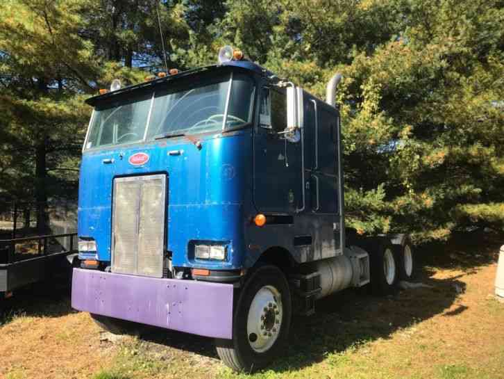 PETERBILT 362 (1986)