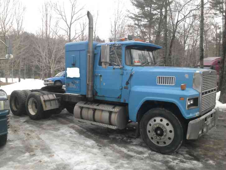 Ford LTL 9000 (1987) : Sleeper Semi Trucks