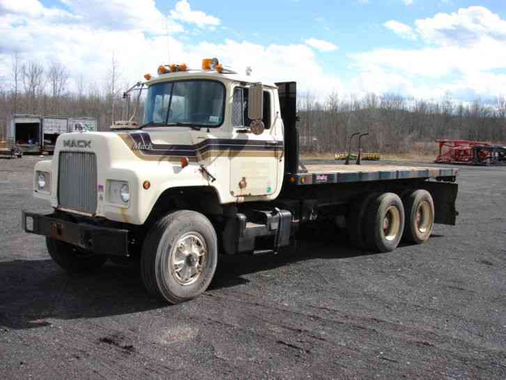 MACK DM686S (1987)