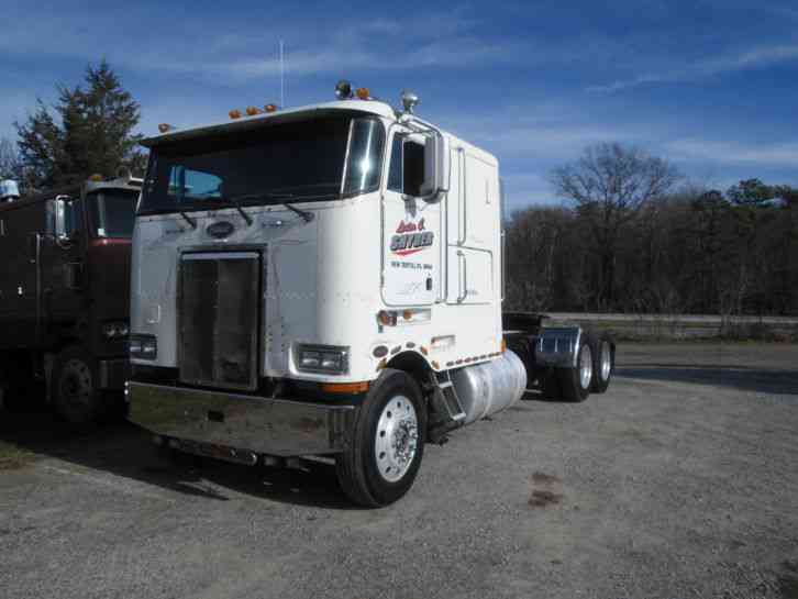 Peterbilt 362 (1987)