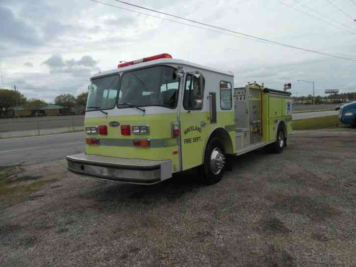 E-ONE FIRE TRUCK (1988)