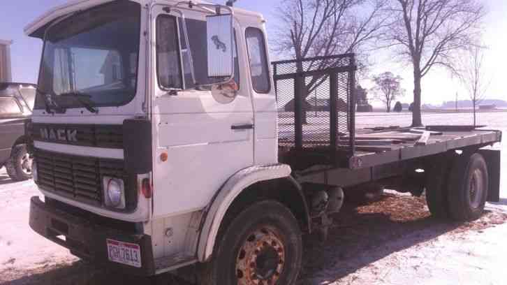 Mack Cabover (1988)