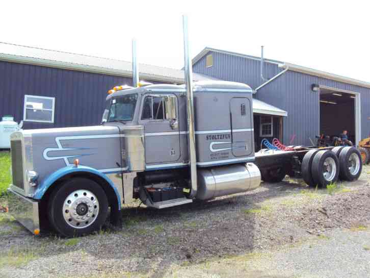 Peterbilt 379 (1990)