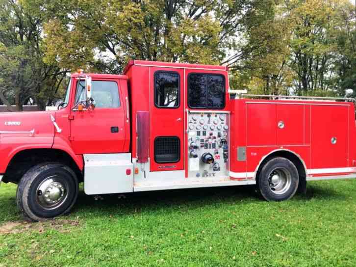 Ford L9000 engine pumper (1991)