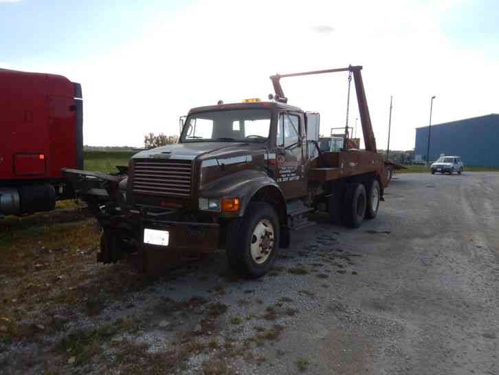 International 4900 (1991)