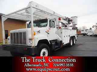 International 2554 Bucket Truck (1992)