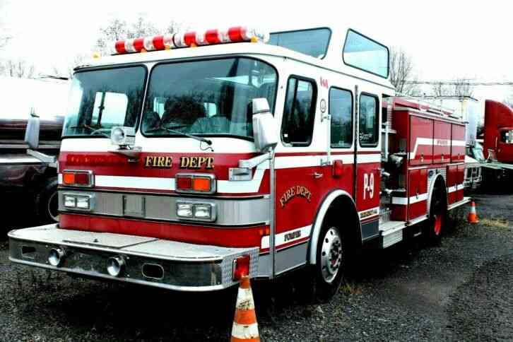 E-One Hush Fire Pumper truck (1993)