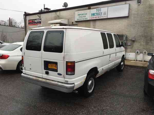 Ford E250 (1993)