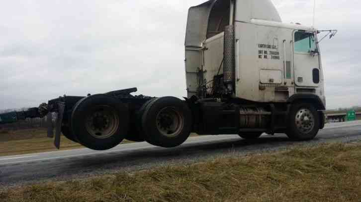 Freightliner FLB COE (1994)