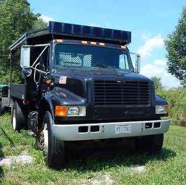 International 4900 (1994)