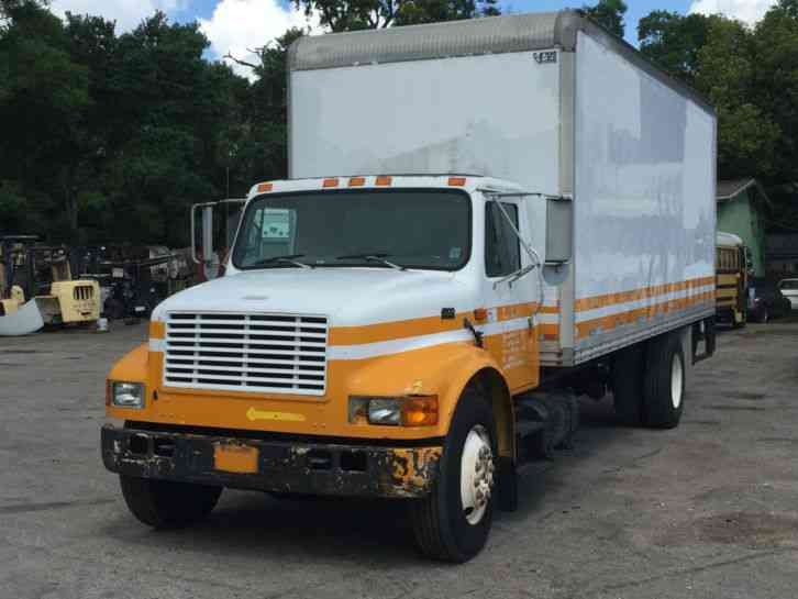 International 4900 (1994)