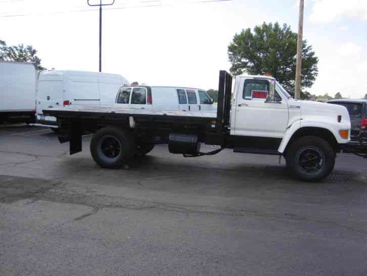 Ford F-700 (1995)