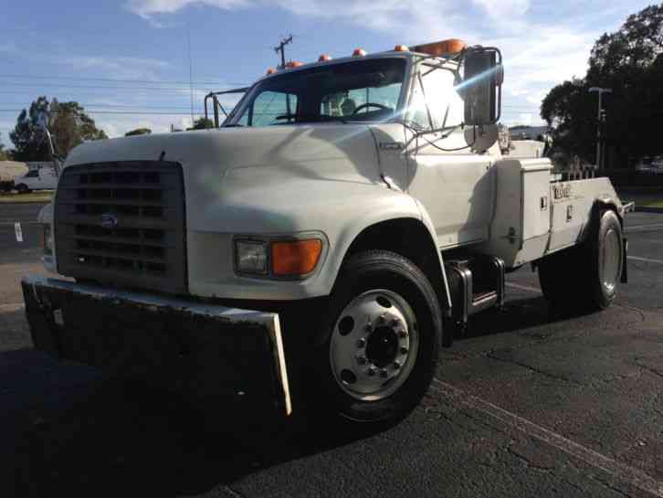 FORD F 800 (1995)