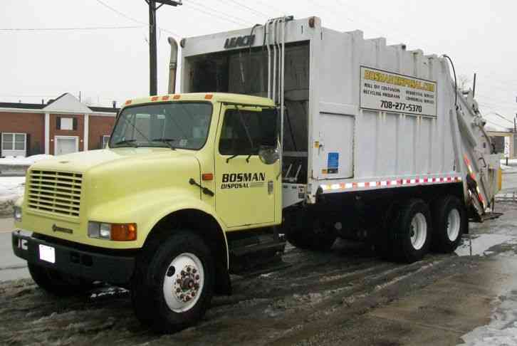 International 4900 DT466E (1995)